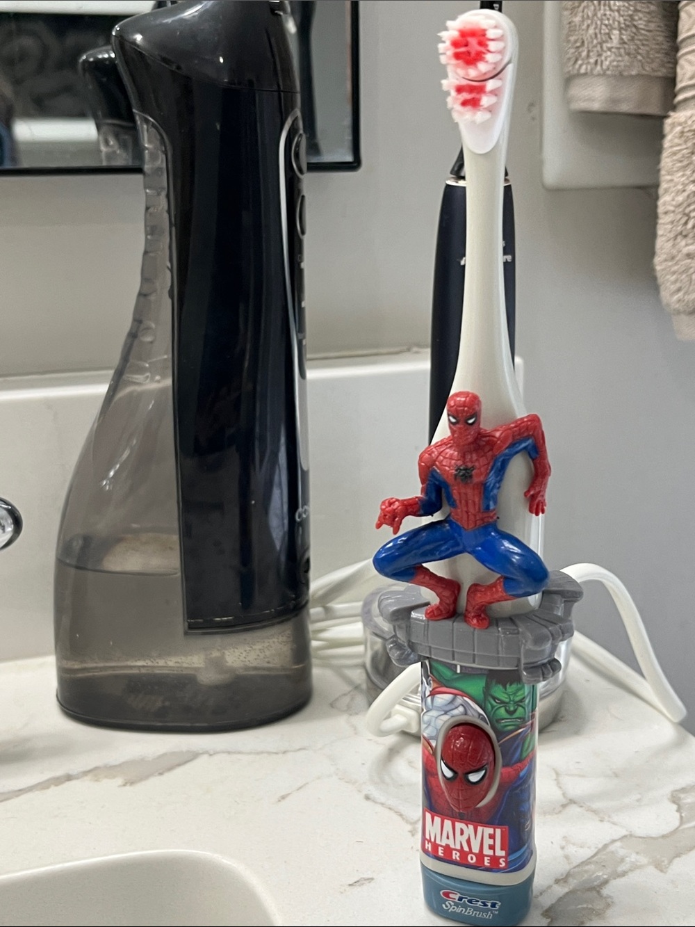 SPIDER-MAN Marvel Heroes Toothbrush 🦷 NWT
